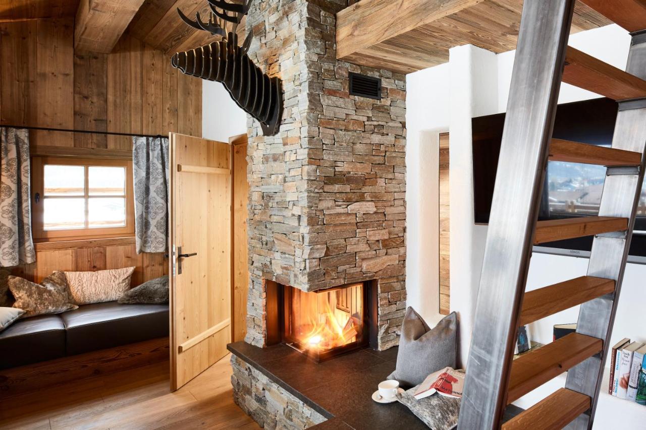 Promi Alm Flachau - Luxus Chalets Exteriör bild
