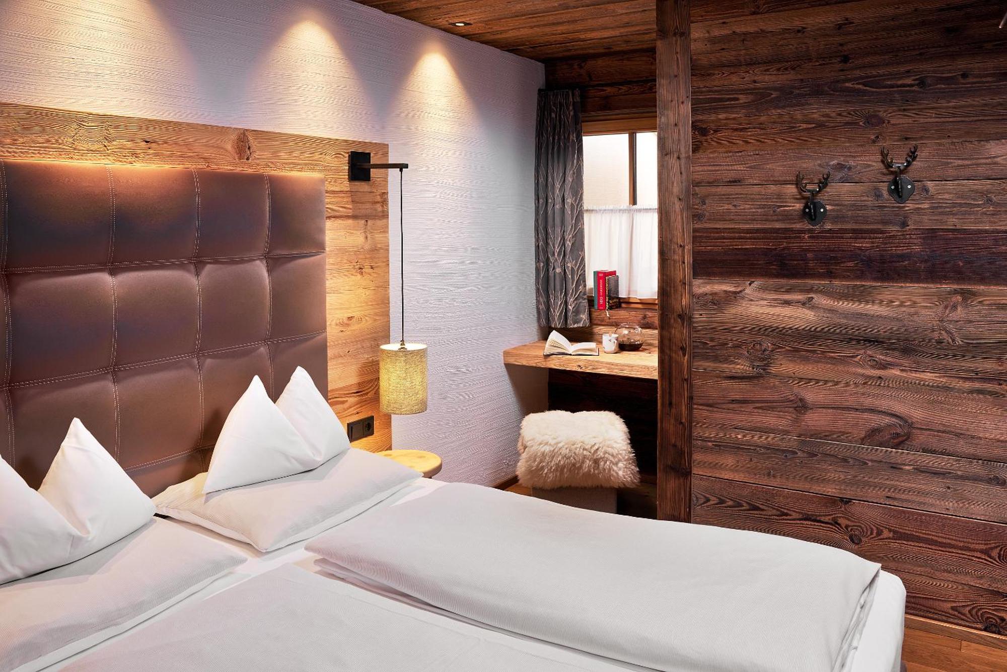Promi Alm Flachau - Luxus Chalets Exteriör bild